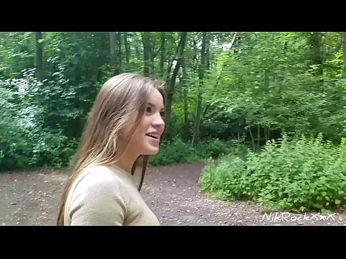 ❤️ Evelini sem predlagal, da bi seksala na javnem mestu! Rekla je da. Potem sem jo zajebal v rit in ji naredil spermo v usta. Nato se je posrkala. ❤️❌ Sex video pri nas ❌