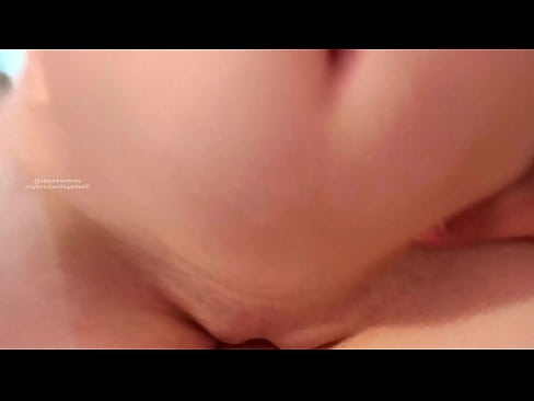 ❤️ Spanje v sestrini sobi in tako sem se zbudila ❤️❌ Sex video pri nas ❌